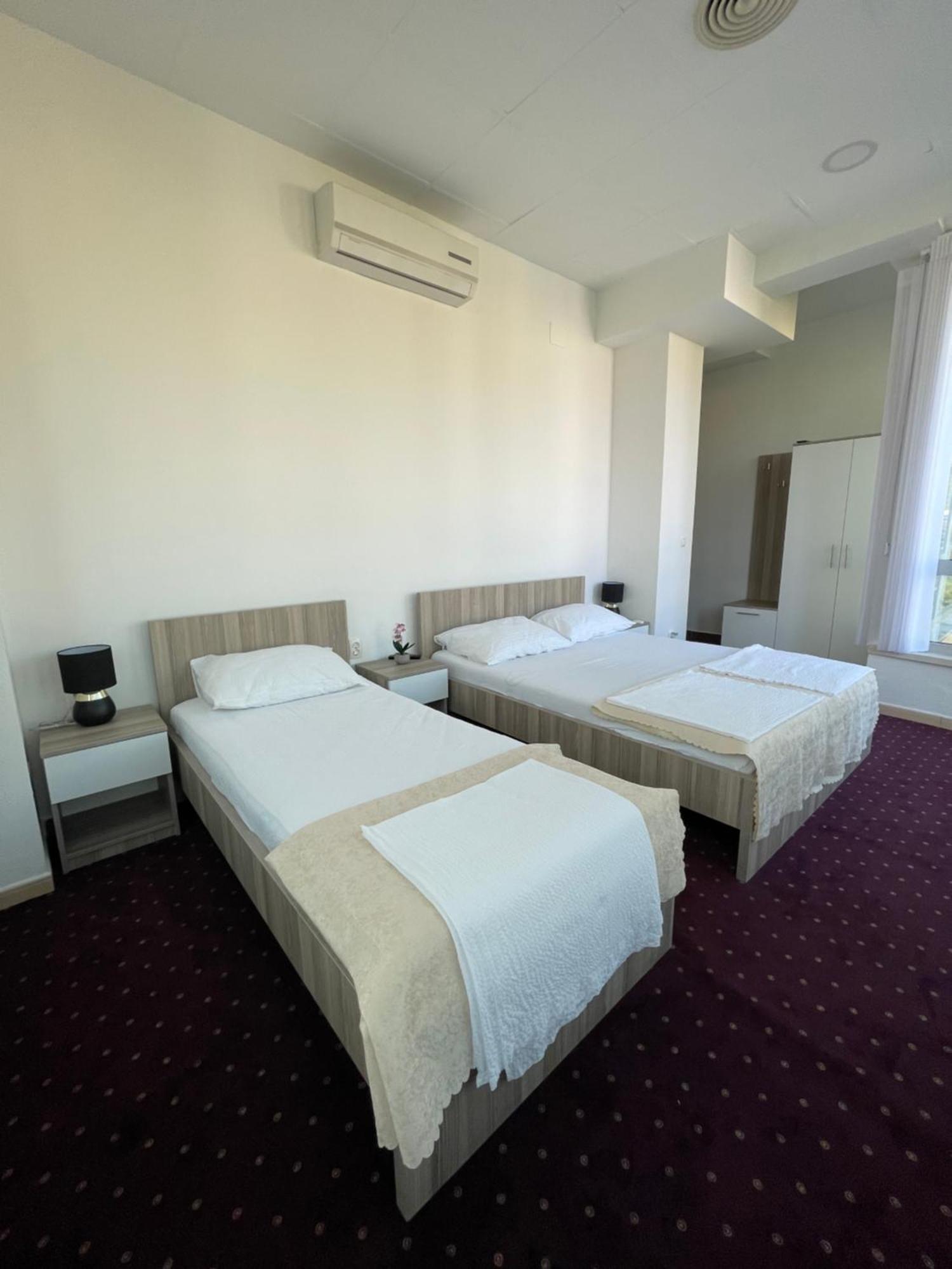 Lux Apartments 莫斯塔尔 外观 照片