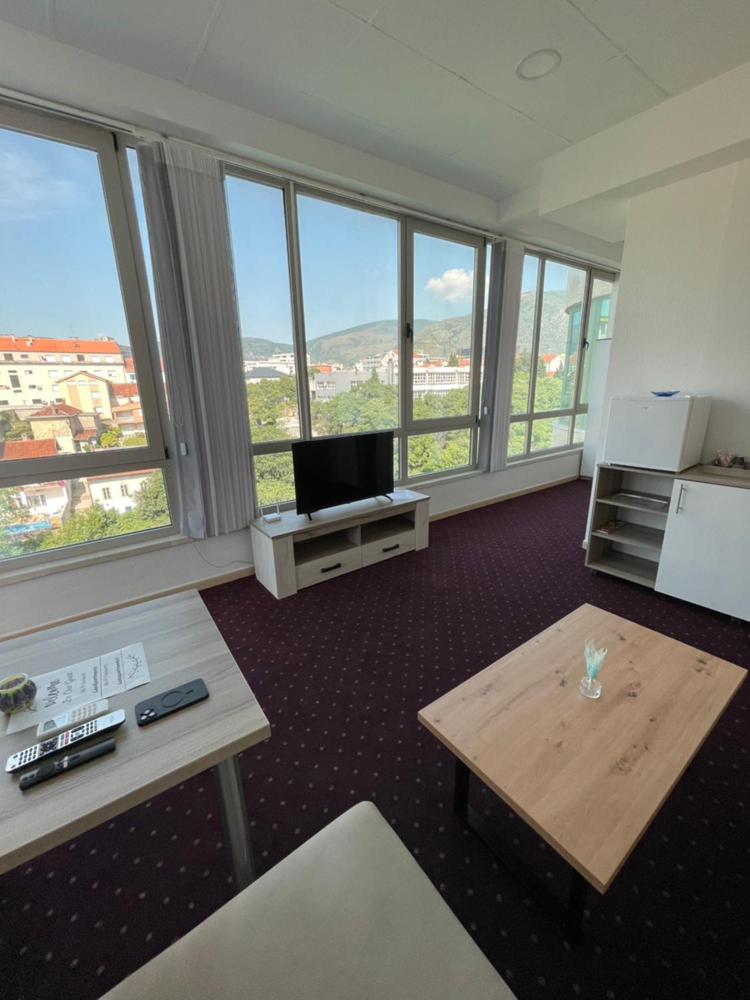 Lux Apartments 莫斯塔尔 外观 照片